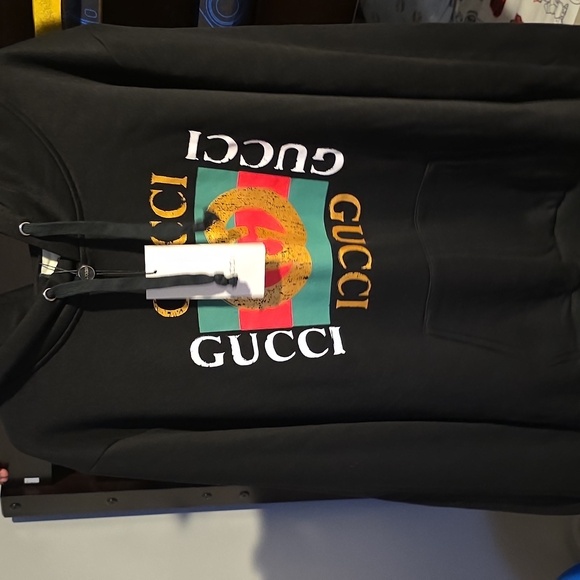 Gucci - Picture 5 of 5